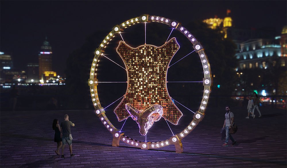 Паблик-арт «Золотое руно» в виде барана с золотым каркасом, подсвеченного RGB-лампами