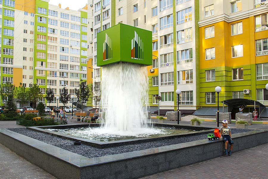 Динамічний світловий фонтан